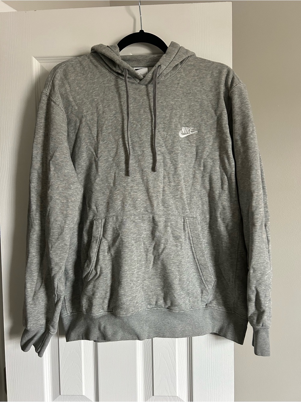 Nike Men’s Grey Hoodie